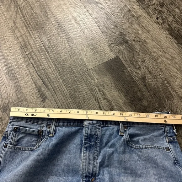 Levi’s 559 Denim Jeans - Picture 3 of 9